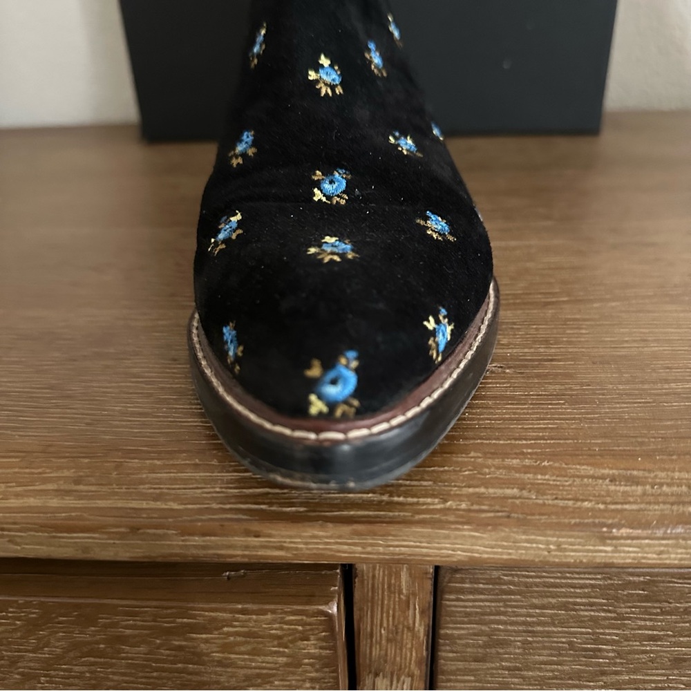 Coach Bowery Black Suede Floral Embroidery Chelsea Ankle Boots Booties Size 10 - Picture 13 of 15